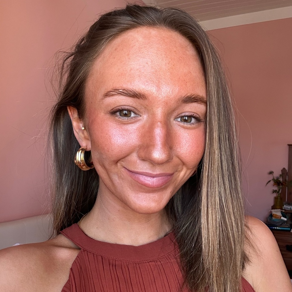 Meet your Posher, Megan